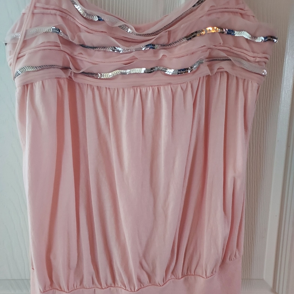 Express Top - Picture 2 of 5